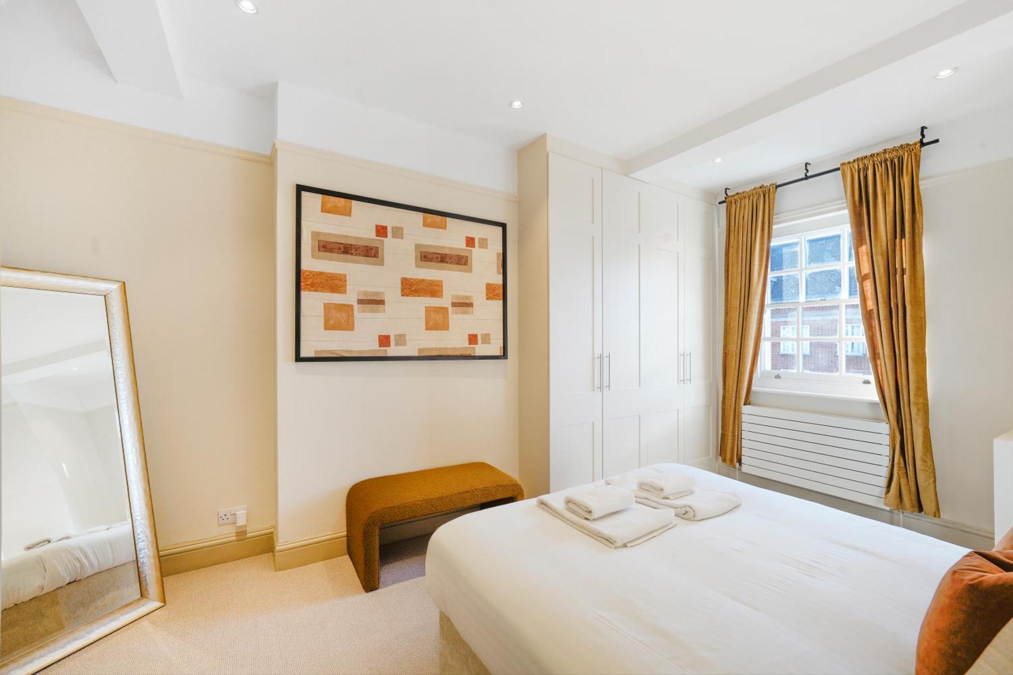 Spacious And Modern 4 Beds Home In Kensington ลอนดอน ภายนอก รูปภาพ