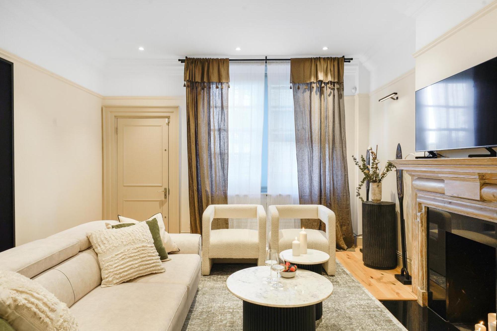 Spacious And Modern 4 Beds Home In Kensington ลอนดอน ภายนอก รูปภาพ